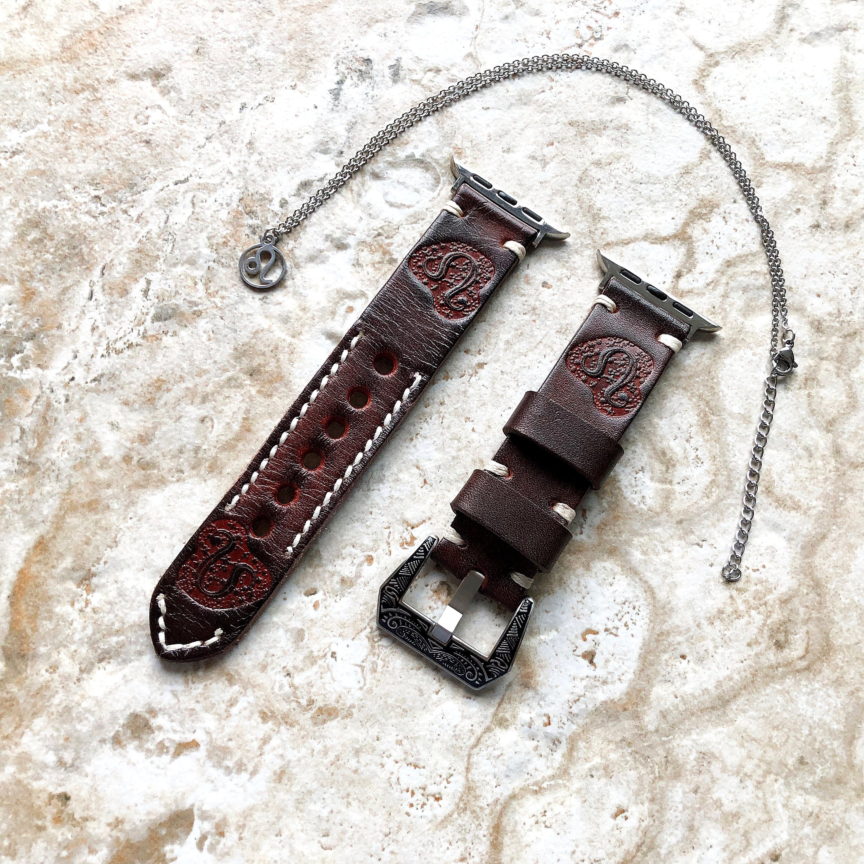 Apple Watch Leo Zodiac Band Set for Ultra 2 9 8 7 SE 6 5 4 3 2 1 38mm 40 41 42 44 45mm 49mm Brown Leather Embossed Strap Bracelet & Necklace